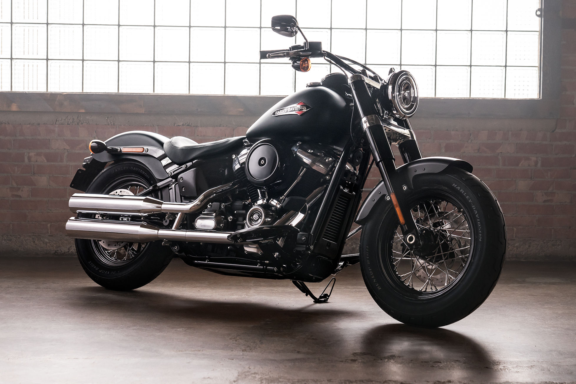 HarleyDavidson® Softail Slim® HarleyDavidson® Pavia