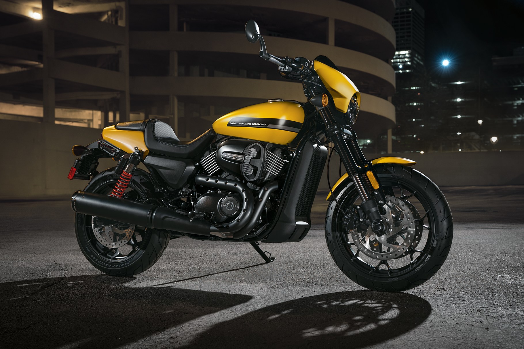 Harley-Davidson® Street Rod® - Harley-Davidson® Pavia